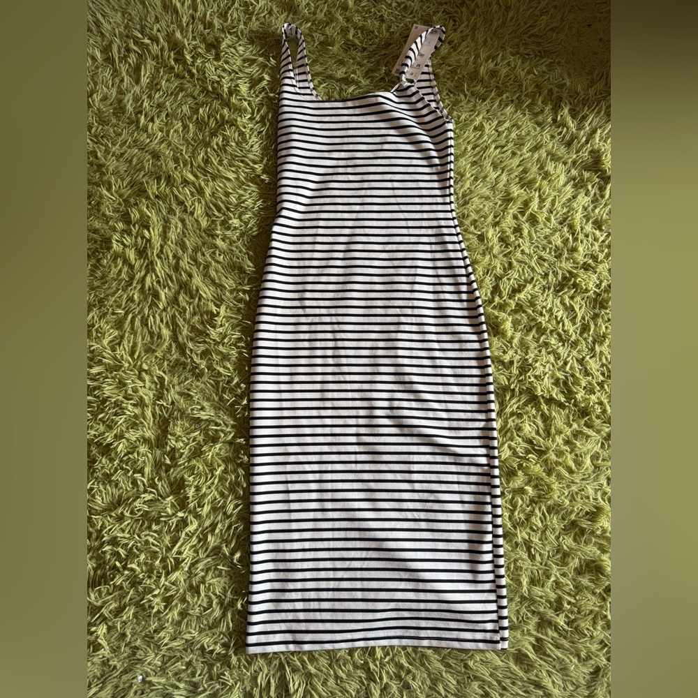Zara - Striped Black and White Midi Dress